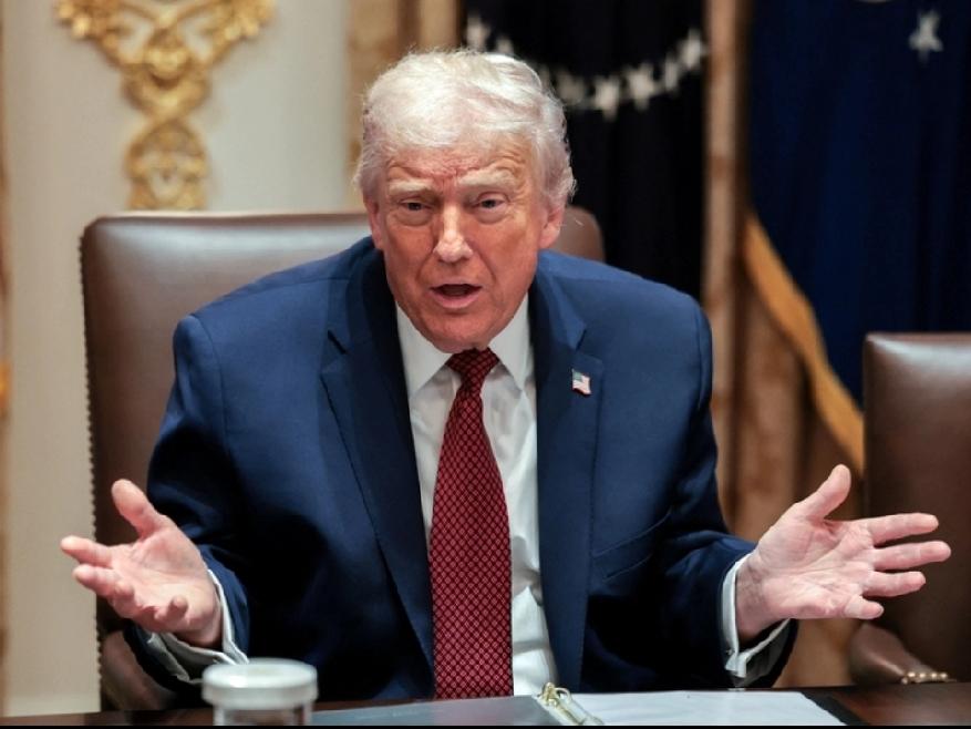 【特朗普政府拟推关税救助，美国农民为什么不买账】
        特朗普政府老爱