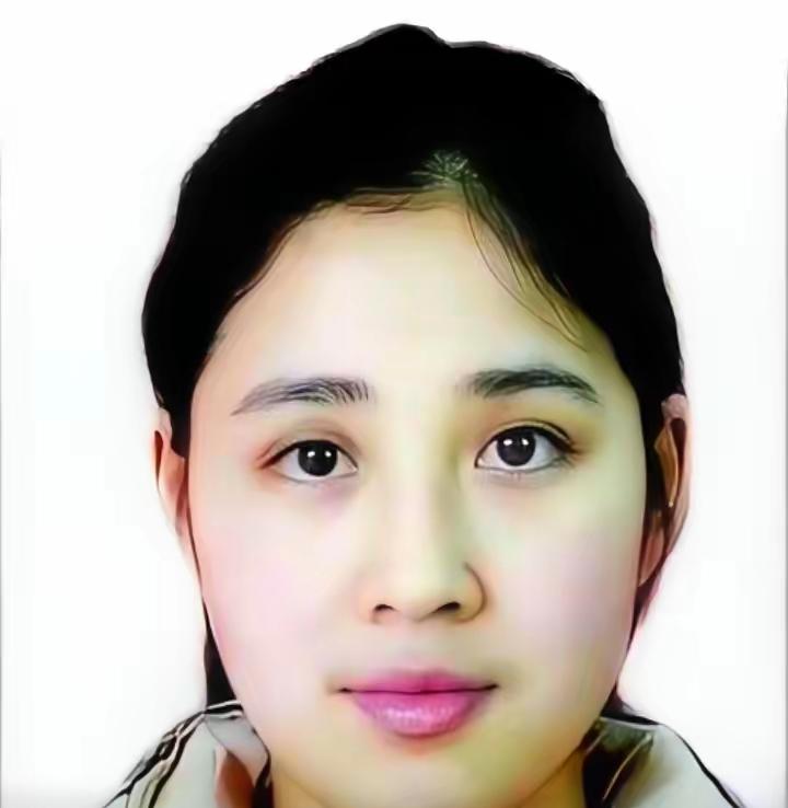 被亲生父母遗弃，养父捡回她当命根子，供成医生后亲爹上门认亲，她一句话让全网泪崩：