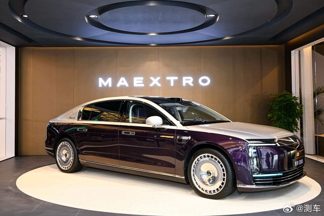 尊界上市9个月交付超15000台  谁能拒绝一辆自带主角光环的座驾？尊界S800