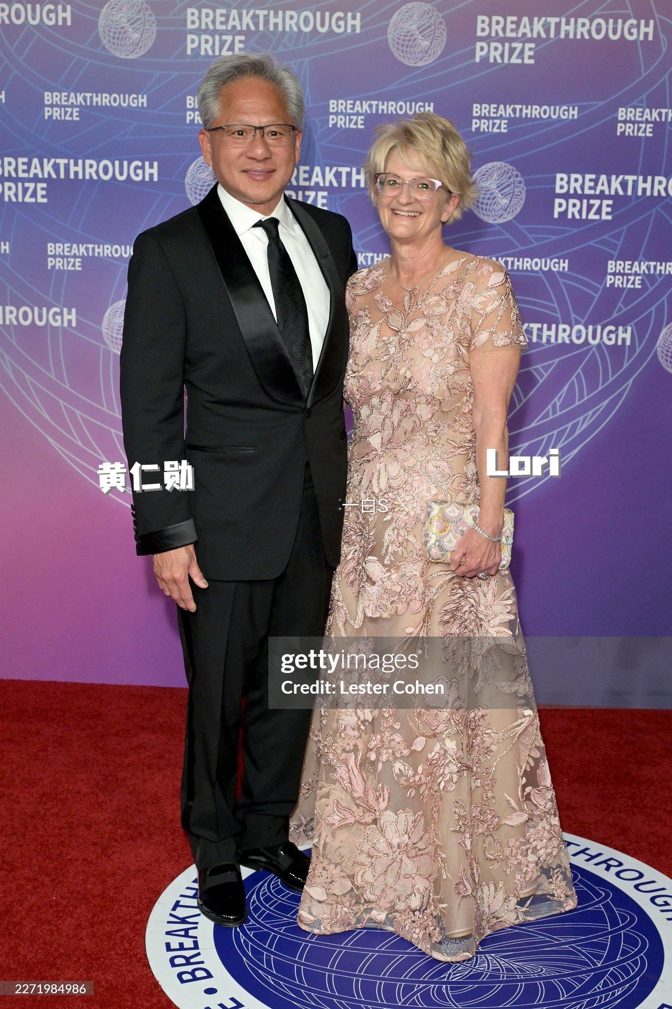 今年出席Breakthrough Prize颁奖典礼的明星名流们🈶👇（去年的