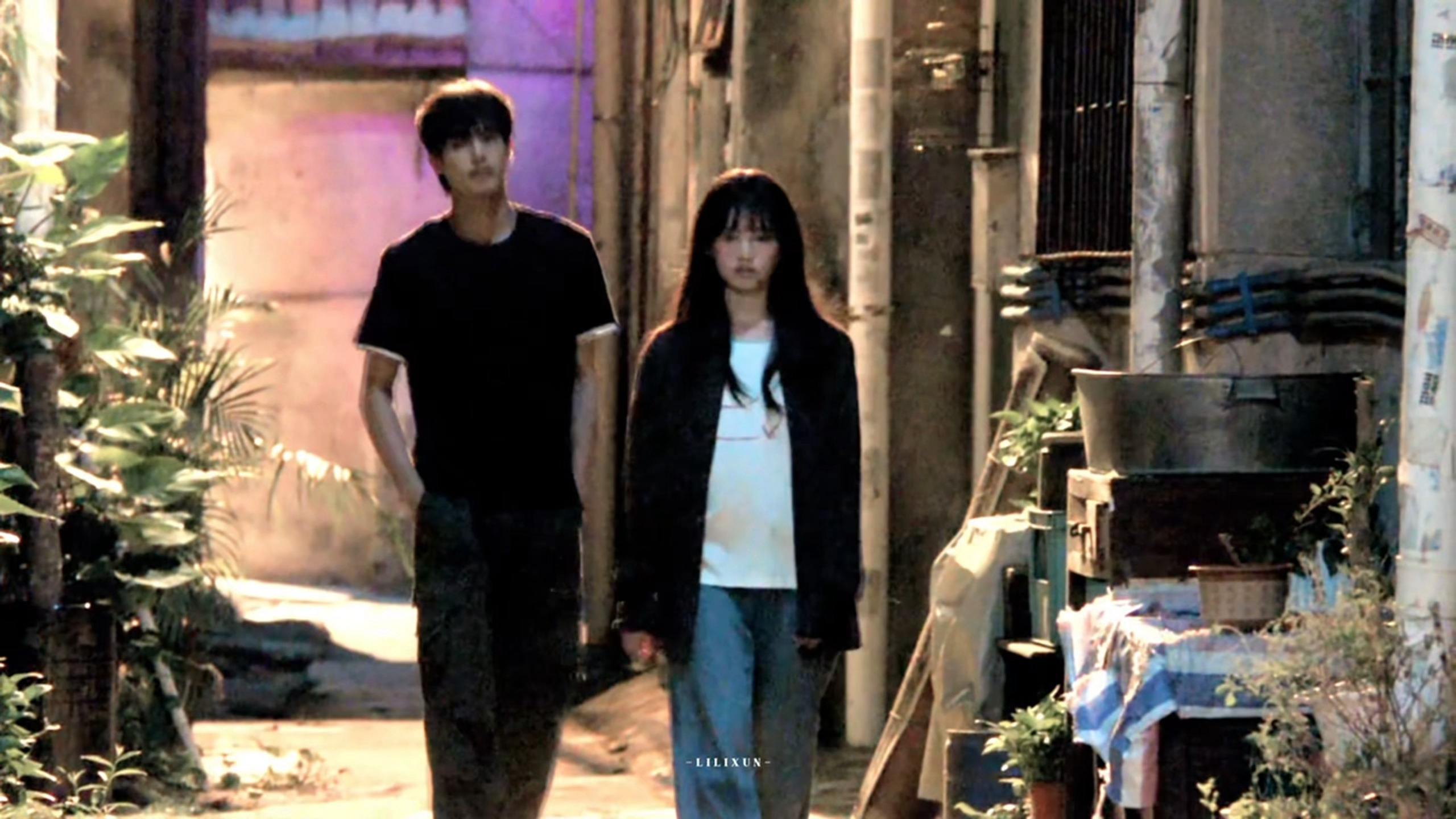 我可以跟在你身后～-野狗骨头 | 陈异x苗靖 · 宋威龙x 张婧仪 