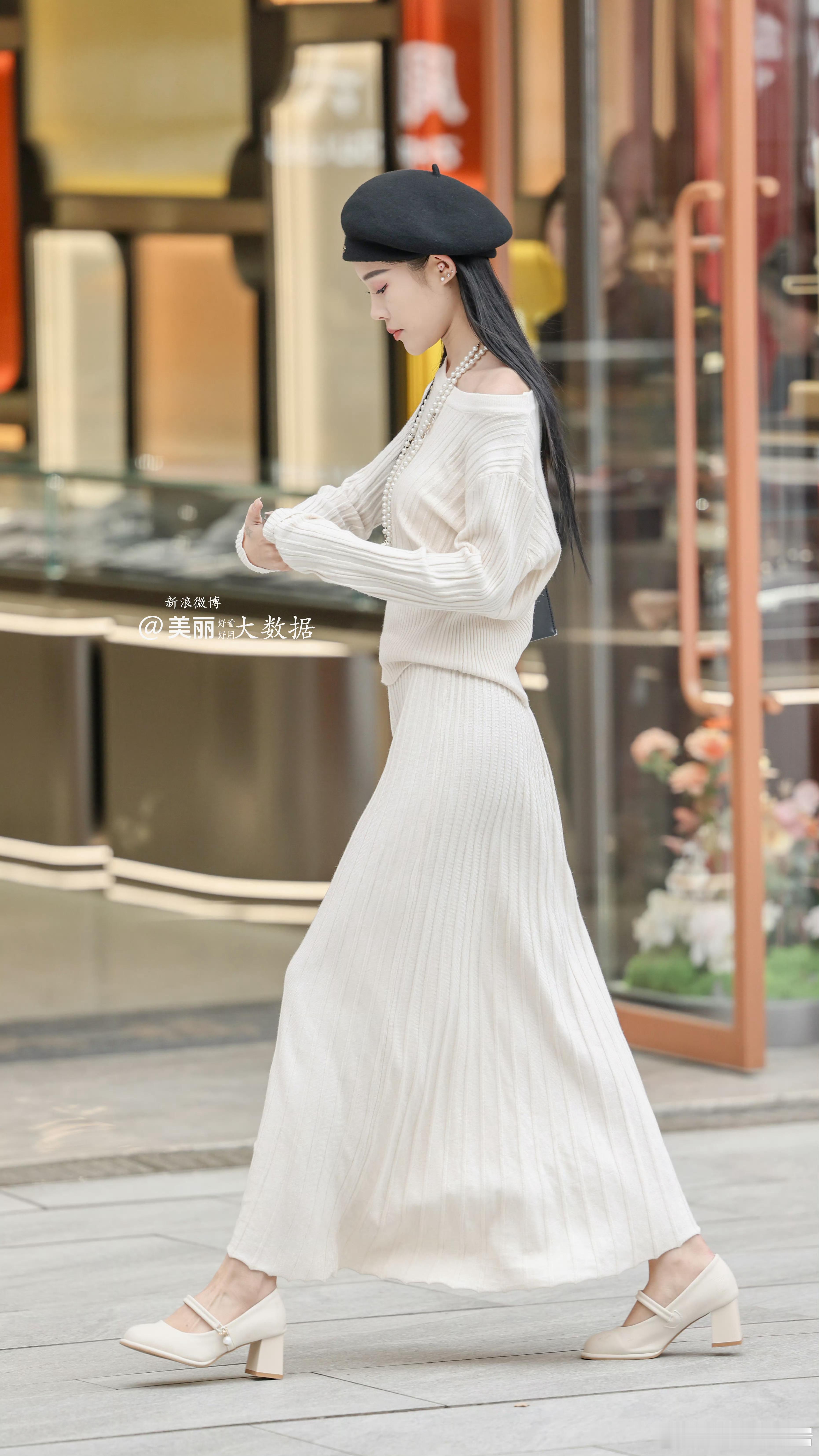 街拍气质穿搭小姐姐清纯女孩