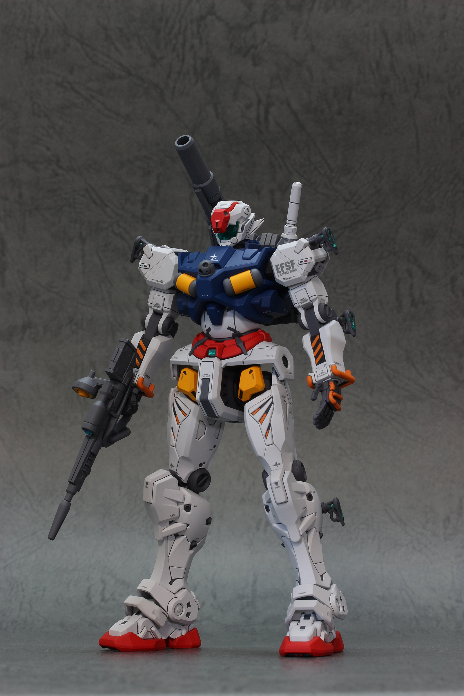 塞拉专用HGGQ轻加农（by 横田ユースケ）高达模型[超话]高达模型 ​​​