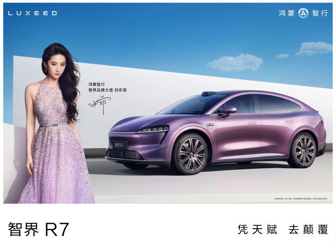 谁成想呢？车子停在我司院里也能被垃圾车蹭到。关键我还在车里睡着午觉心疼我的胖⑦急