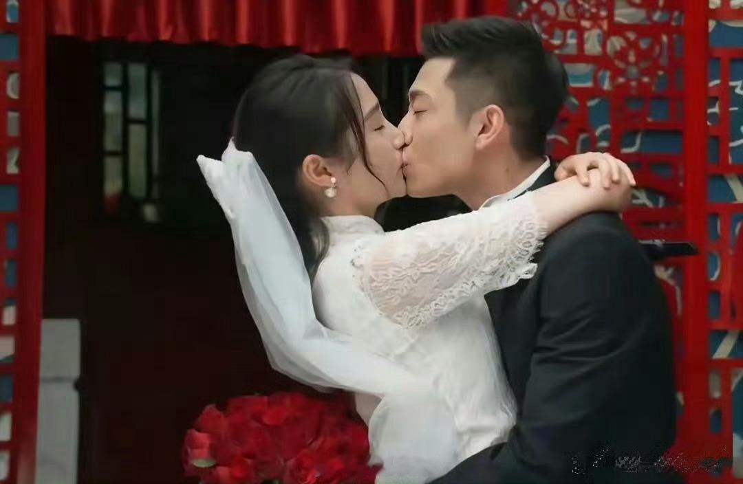 张一山和关晓彤早期有过婚约？ ​​​