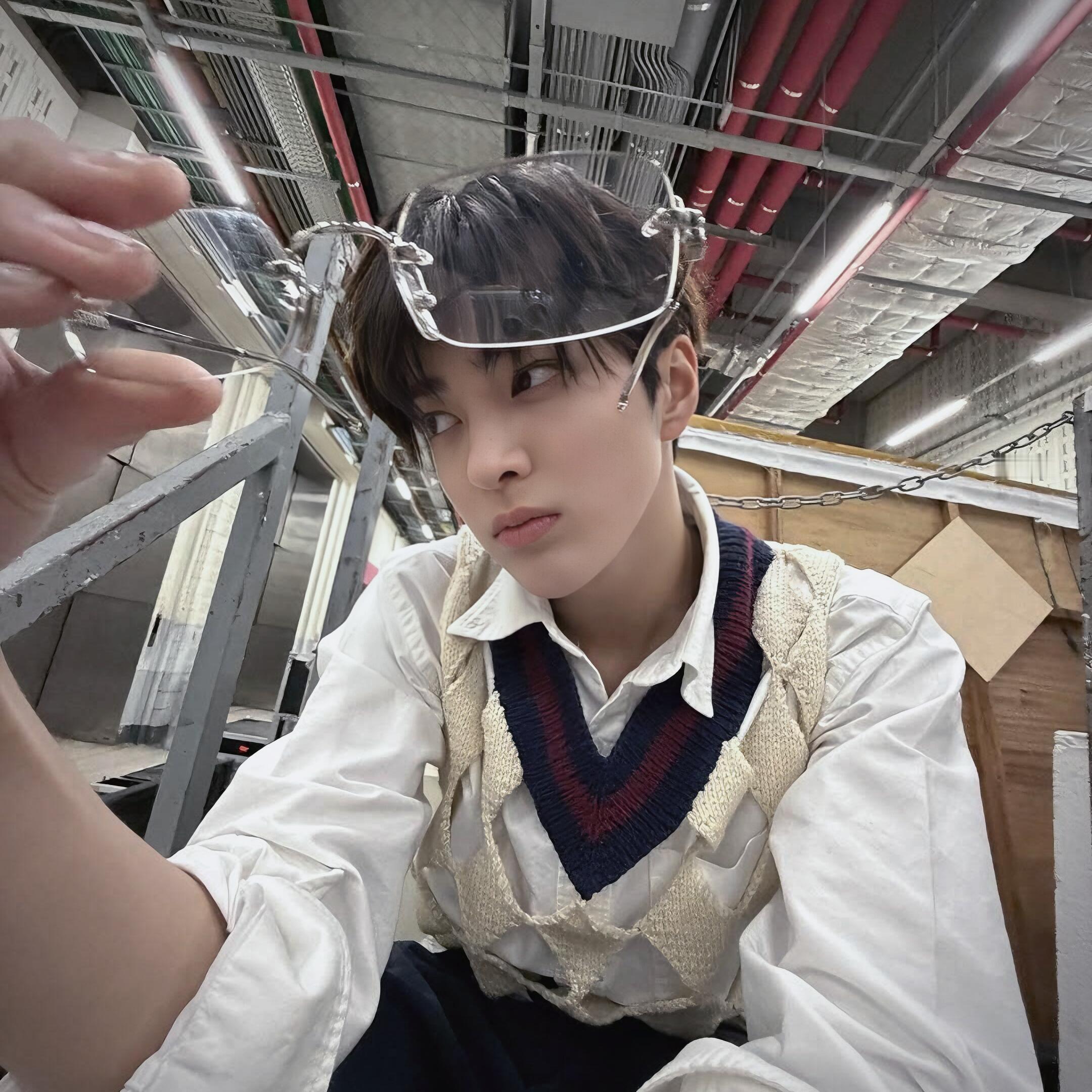 安乾镐 我家滿分男六顏一韩维辰 不认识 