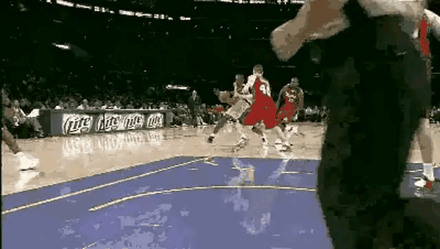 科比这个拉杆这么丝滑吗？！