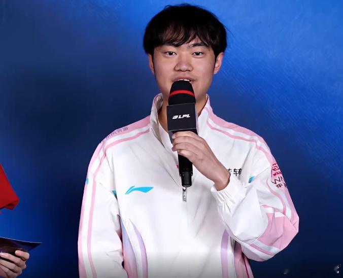 Knight：（紧凑的赛程）对状态没有什么影响，但这种赛程还是有点累大家要好好休