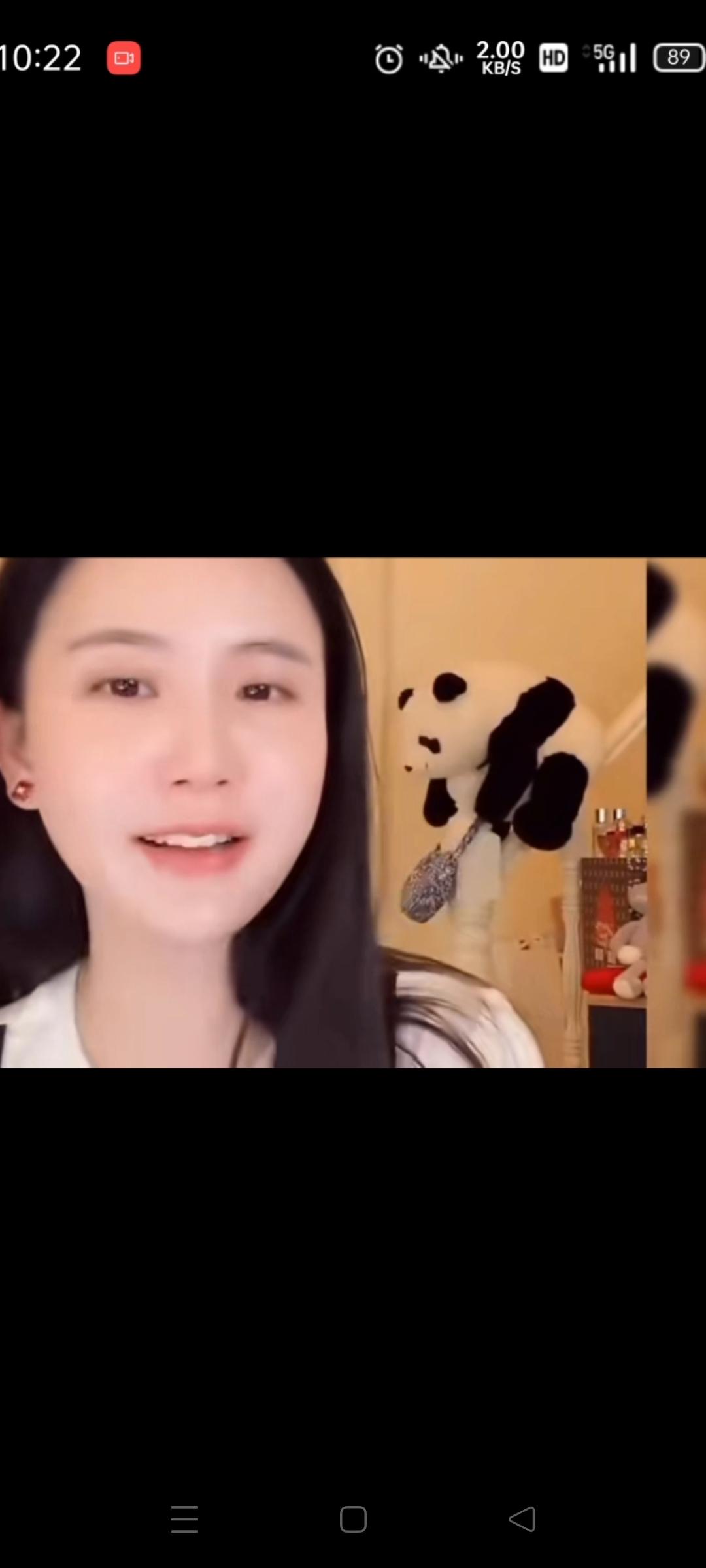 楚玲直播时粉丝出难题问她：如果赖文峰晚上不回家戓是晚回家你难受吗？

没想到楚玲