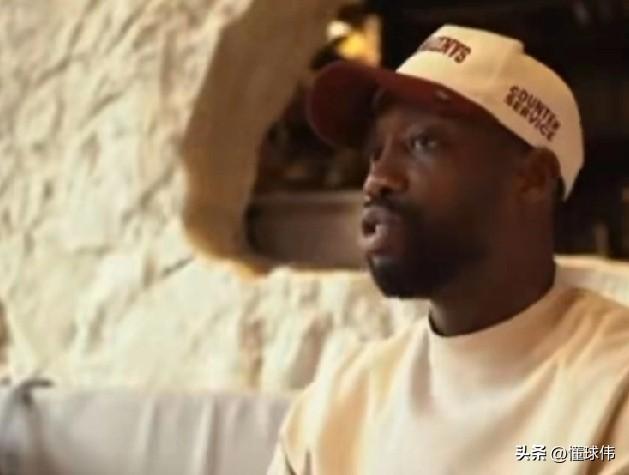 你觉得呢？贝弗利谈哈登：

“在我心目中。”

“哈登一直都是历史第三分卫。”