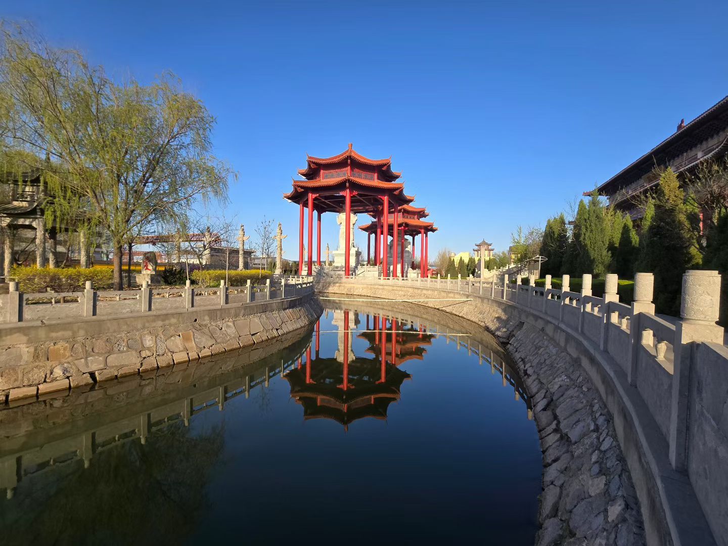 师说：……我们看问题犯错误主要是太主观太片面，以前在经典上说的，我见、偏见、漏见