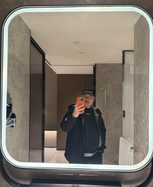 呼和浩特皇冠假日酒店景观大床