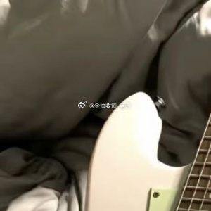 每日一善  每个人的成长，都需要时 间沉淀。很多人不愿意努力，觉得短时间看不到回