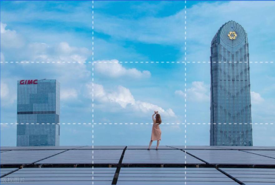 #你们所知道的骗局有哪些#在上个世纪70年代，有一个20多岁的女生，站在20层楼