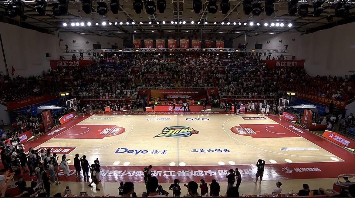 给第二届浙BA提一些建议，相信第二届的篮球赛不会再像第一届一样差距悬殊了。
这个