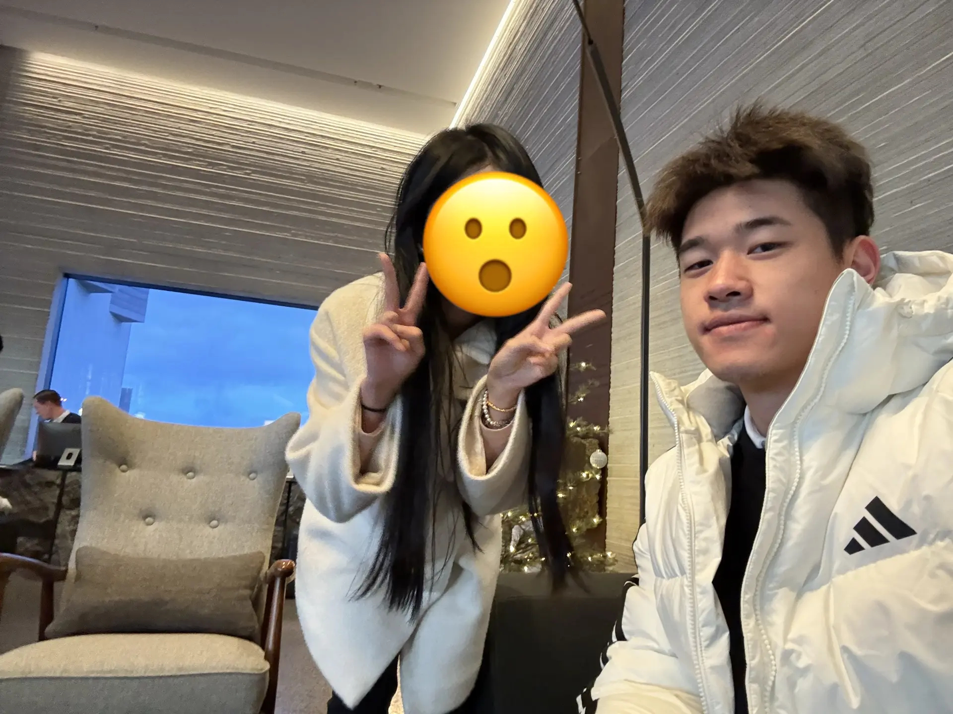 又被人偶遇了冰岛小乐潘展乐追光成功