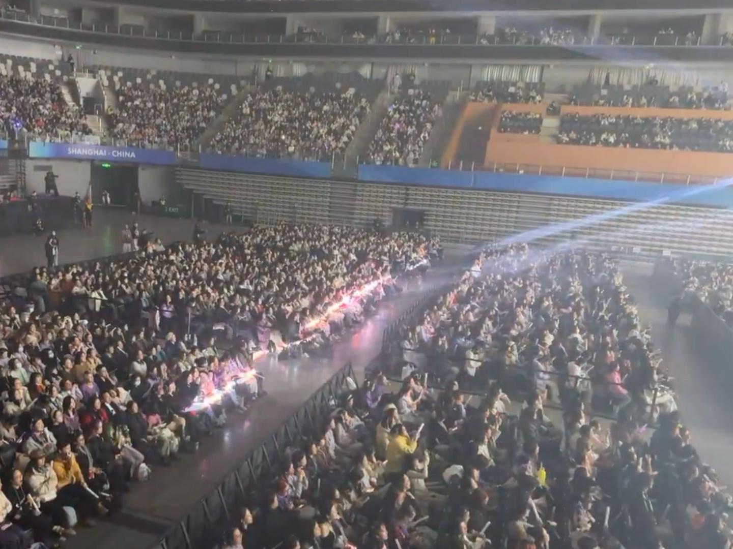 水龙吟演唱会，光子嫩肤位