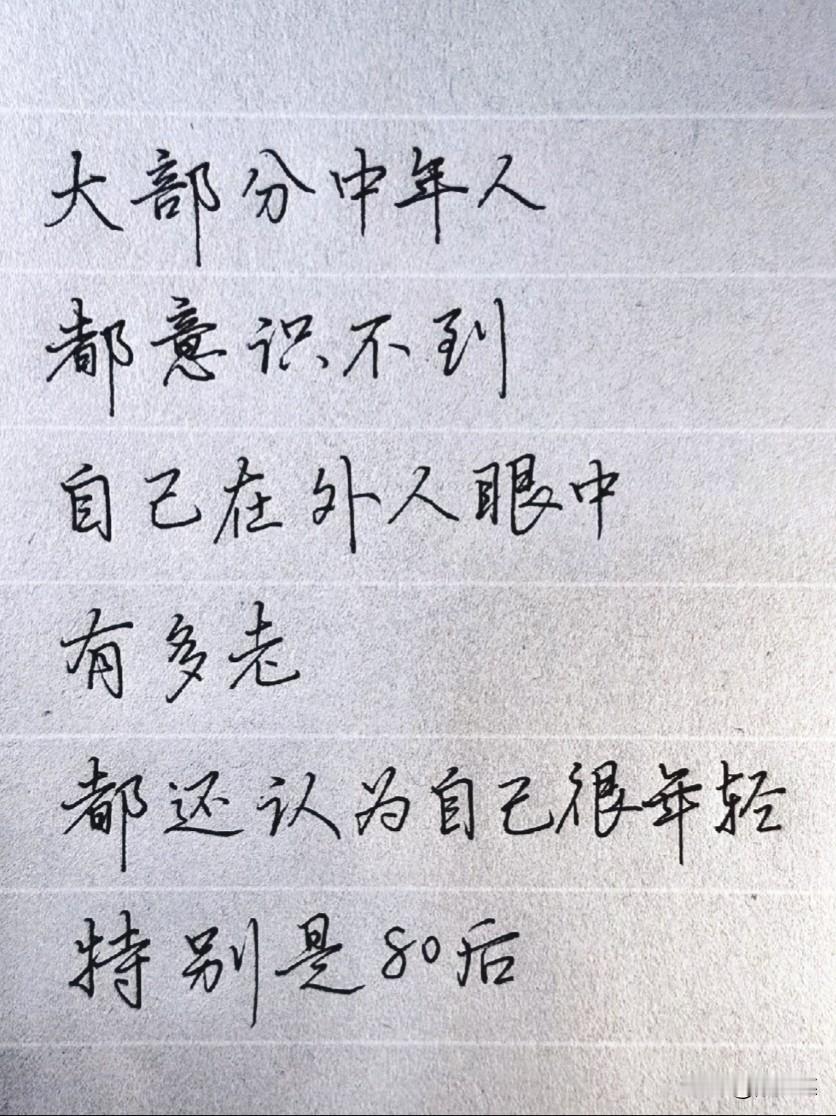 我们小时候玩过的户外游戏：跳房子、跳皮筋、捉迷藏、打水仗、攻城、滚铁环、弹珠、弹