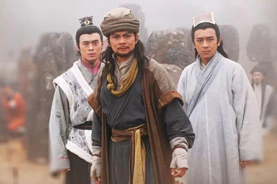 !

就评这一点，罗永浩算是积了德了！

当然，很多餐厅老板恨他，这是利益使然 