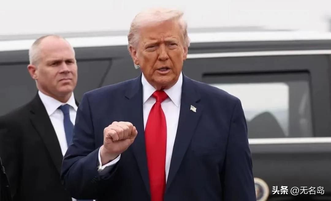 油没了，电停了，饭还热着，古巴人正扛着，中俄船刚靠岸。古巴现在真的没油了。委内瑞