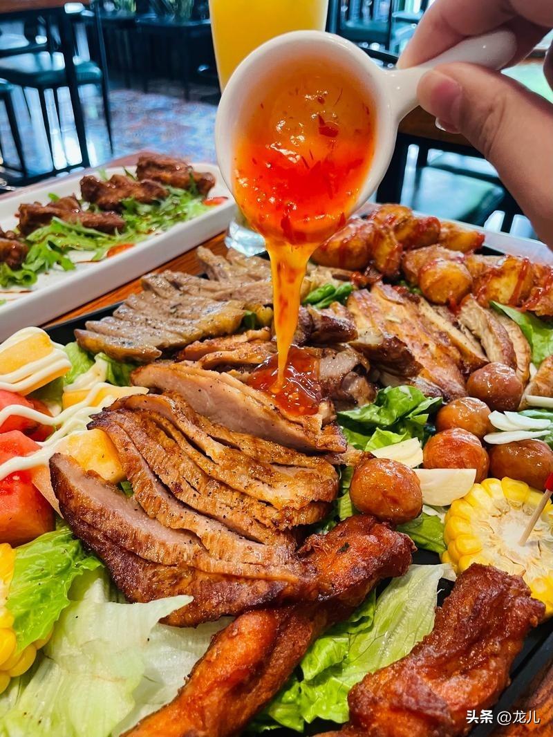 就冲这4点，女性朋友也一定要多吃肉哦！
 
不少女性为了保持身材，刻意少吃甚至不