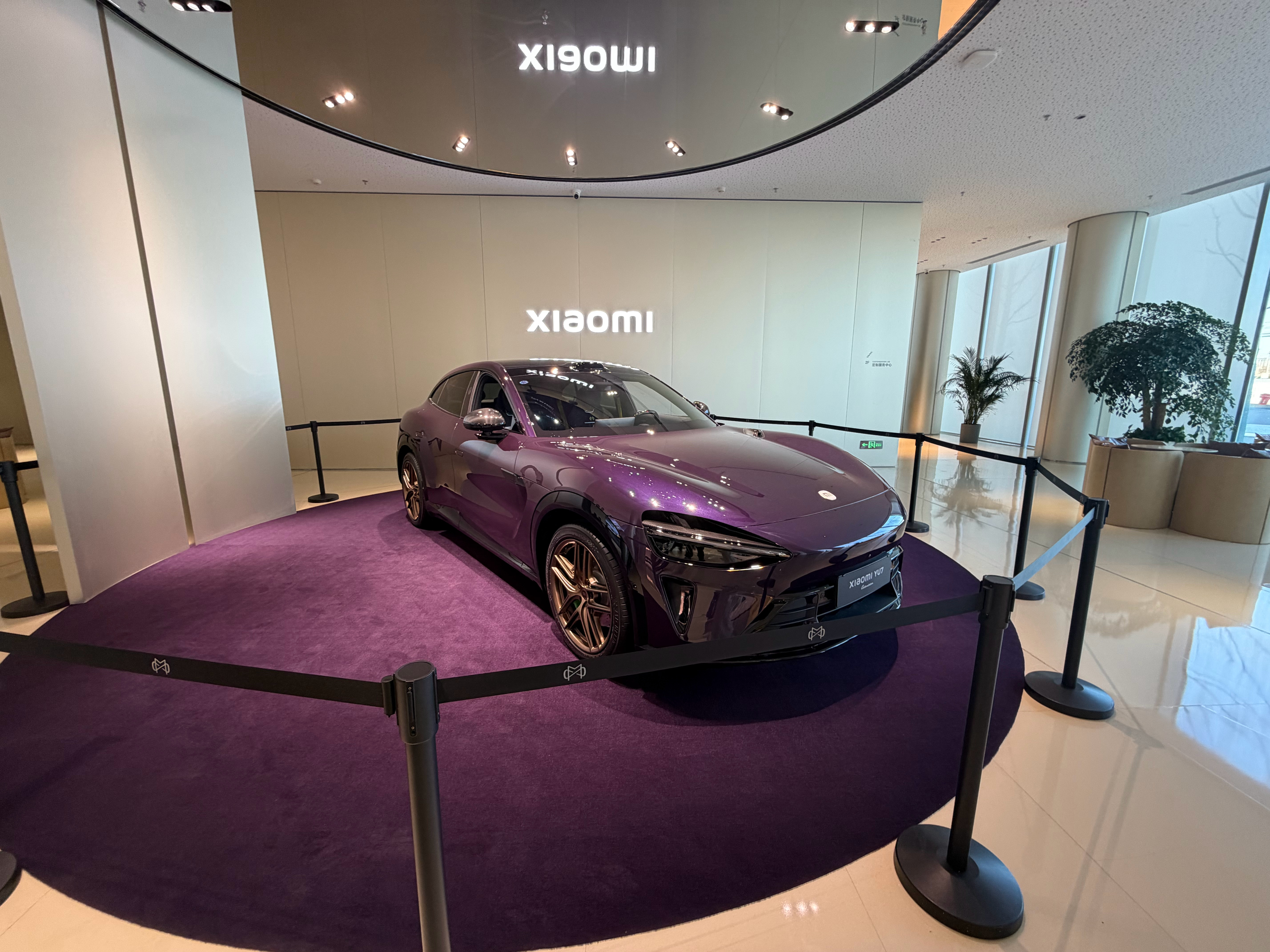 小米YU7高定版，落地45万多 北京·小米汽车工厂综合楼