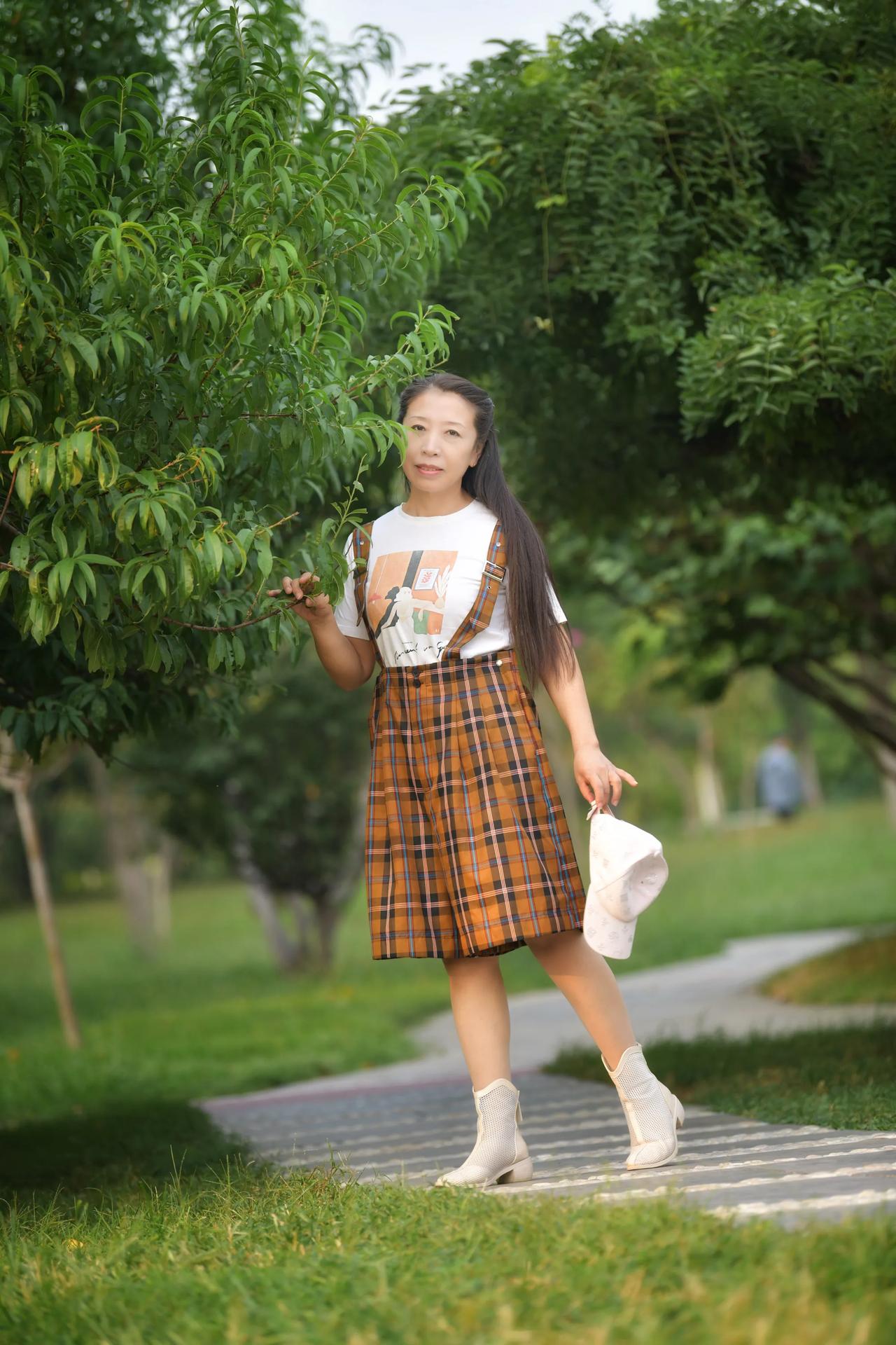 #分享一张你拍的美景照片# 开心快乐每一天。拍摄于赵苑公园。#公园小憩随手拍# 