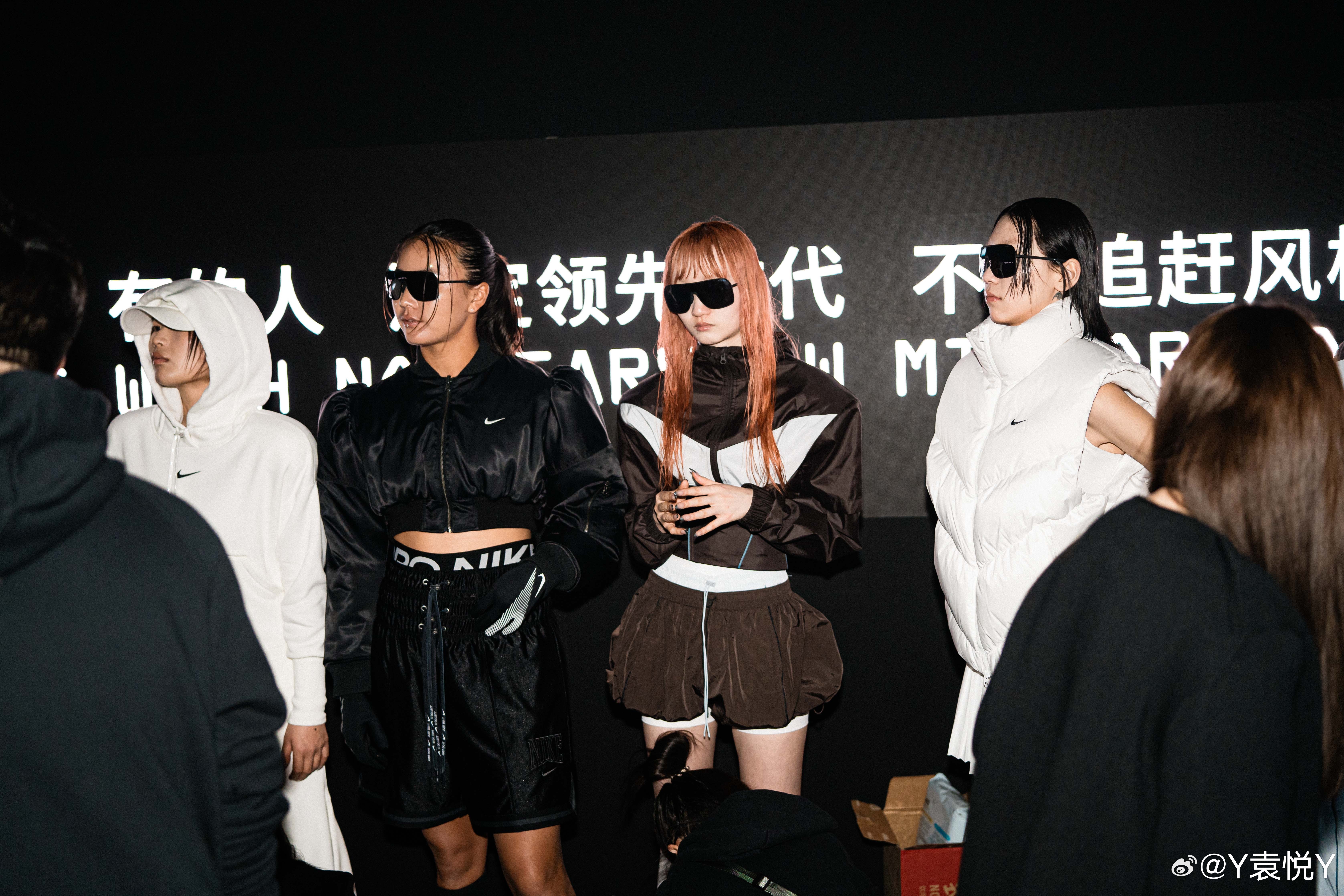 重生之我在模特界打工的一天😎😍好多漂亮小姐姐啊！！好美好美！！领跑之秀上海时