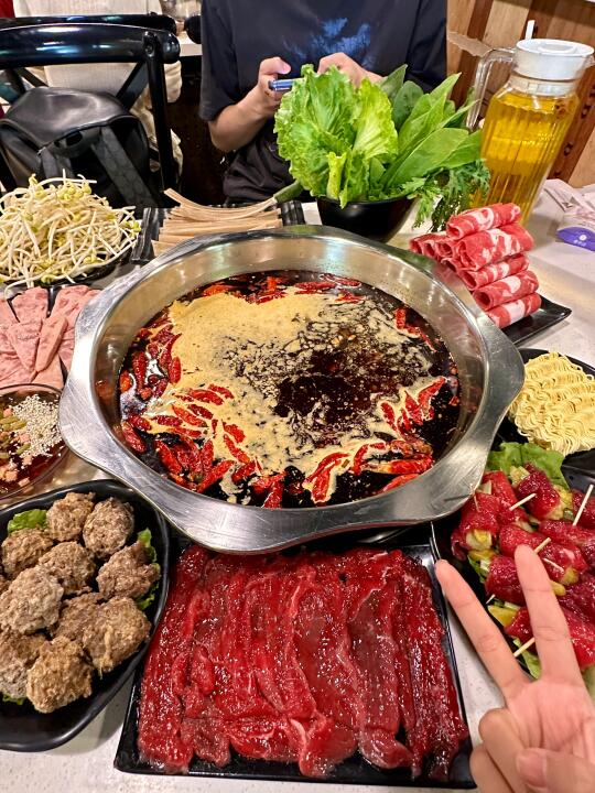 不愧是郑州排队王！！真巨正宗啊啊啊！！