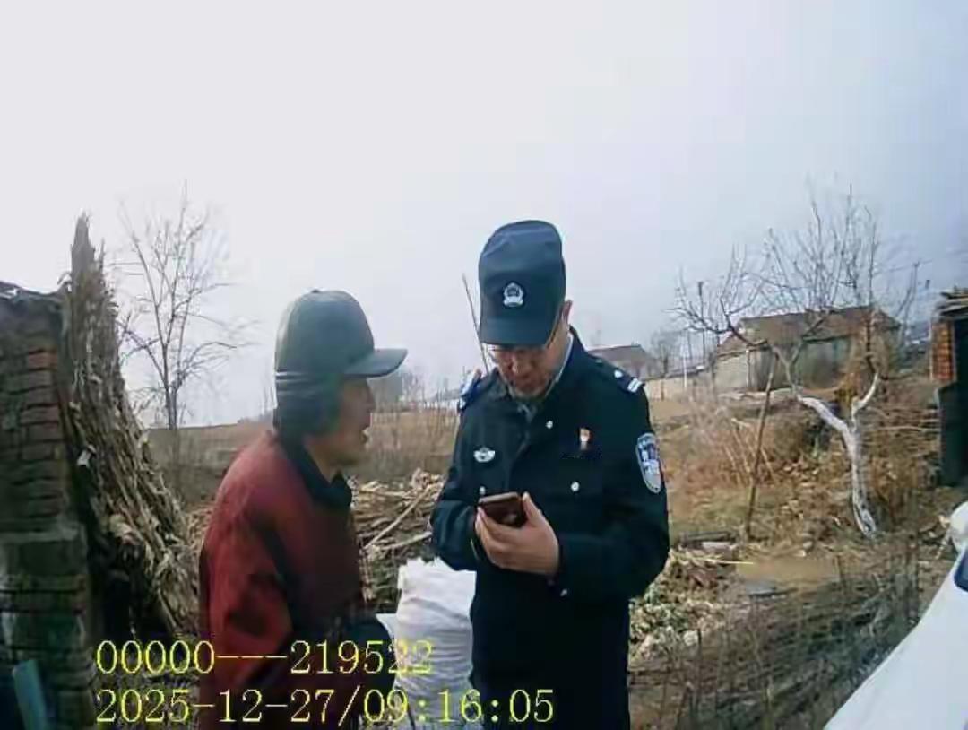 九旬老人会养羊用微信，这才是晚辈的福气！
 
大连这对九旬老夫妻也太厉害了！年近