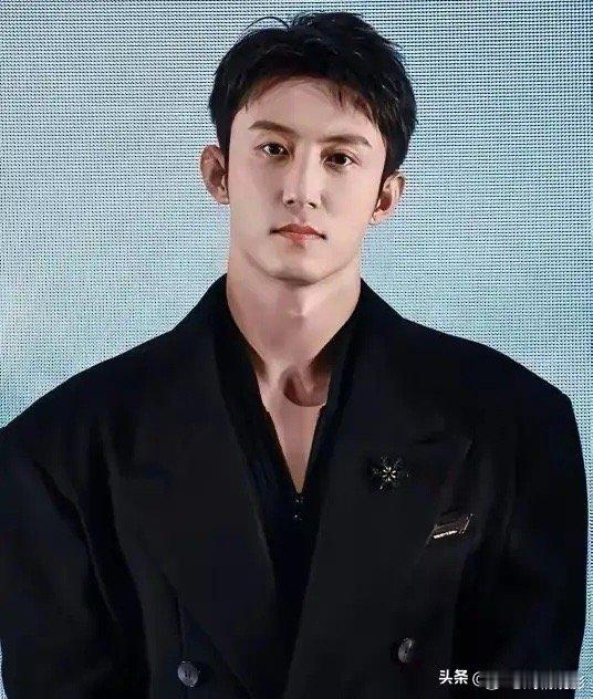 黄景瑜官宣要去太空旅行了！我特意扒了扒这个项目，好家伙，不扒不知道，一扒才发现这