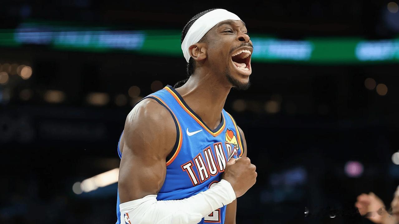 NBA情报局10月12日讯

但凡能走到超级巨星行列的人，大多具备不错的投资眼光