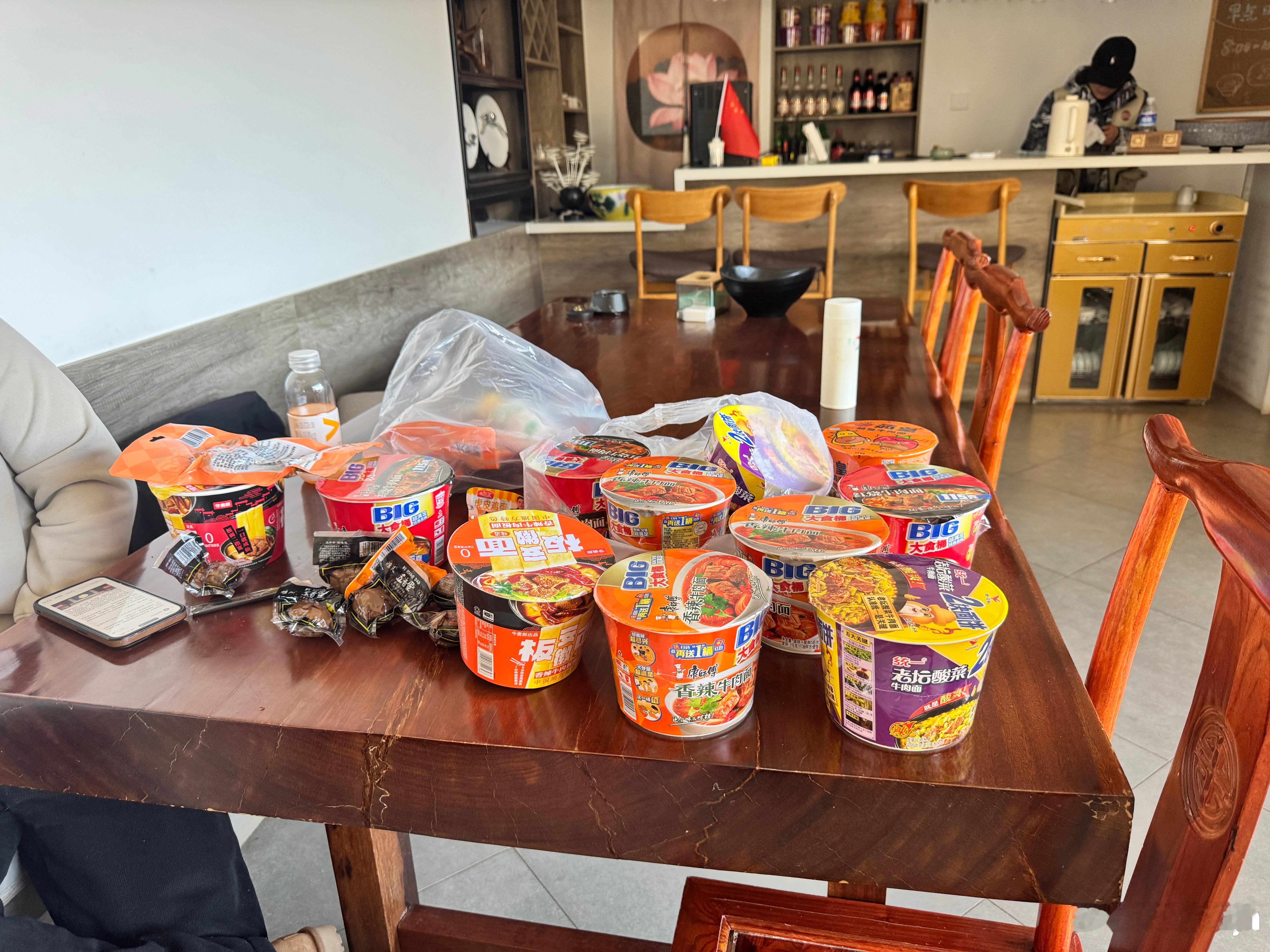 美味午餐，加肠加蛋加鸡腿，干就完了 张家口·张北