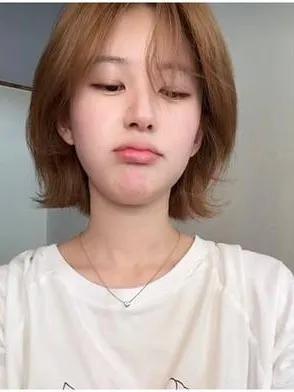 赵露思硬刚经纪公司！晒抑郁报告怒撕合约坑，公司回应被骂“打太极”
赵露思这波操作