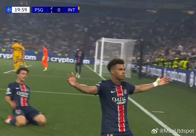 杜埃破门！巴黎2-0国米ManUtdspot[超话]巴黎圣日耳曼vs国际米兰欧冠