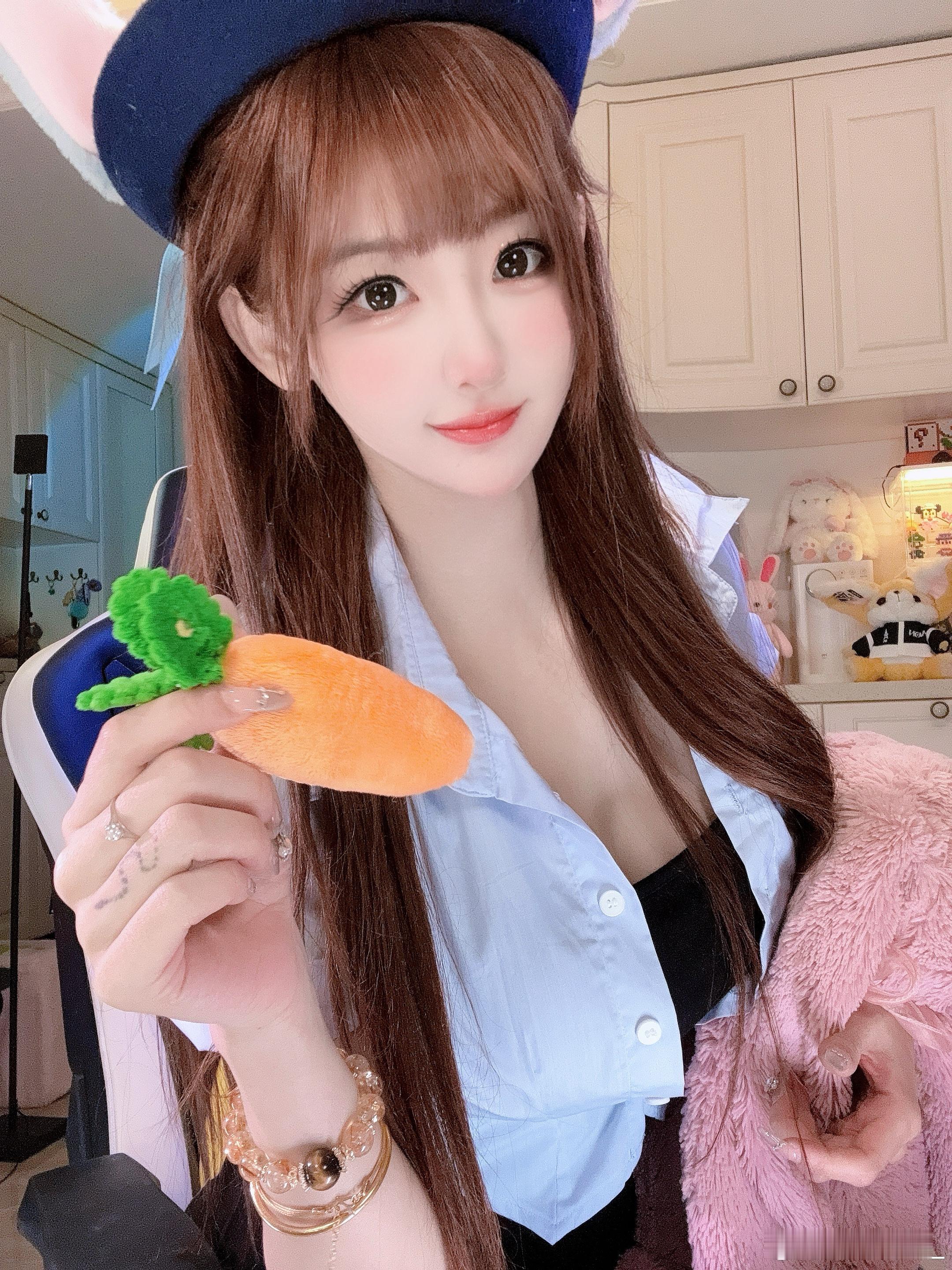 尼克狐尼克！你被捕了！🦊🚨疯狂动物城