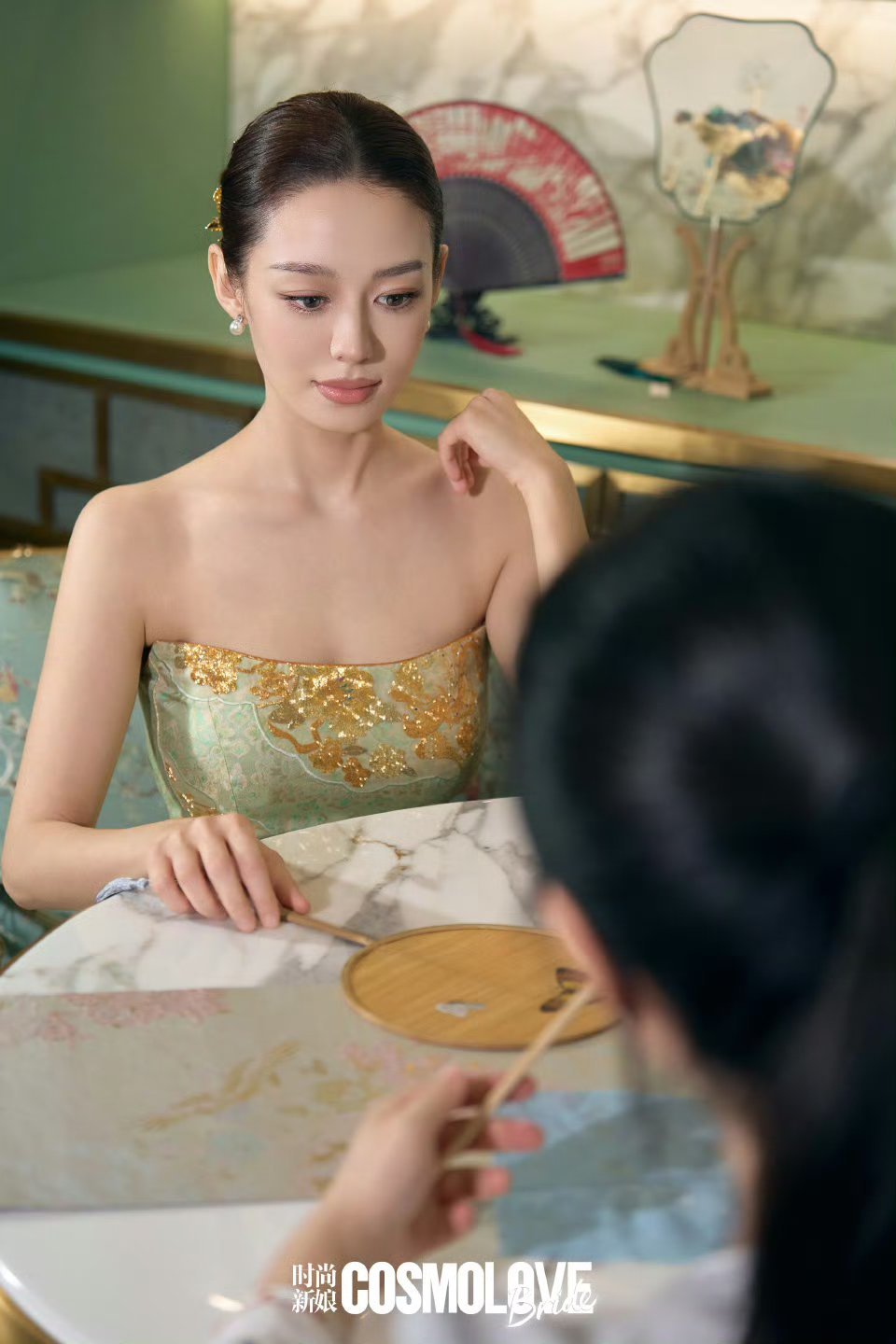 吉娜爱丽丝～～吉娜爱丽丝 ​​​