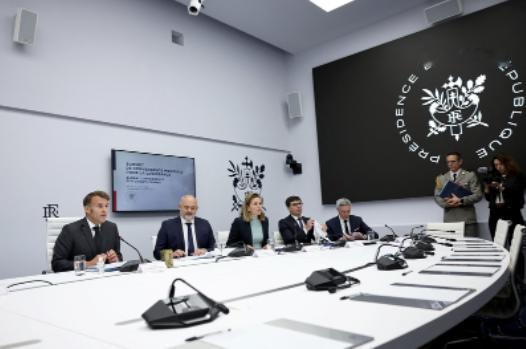 谁也没看懂马克龙这步棋！6 月 11 日 G7 峰会倒计时第四天，法国突然绕开盟