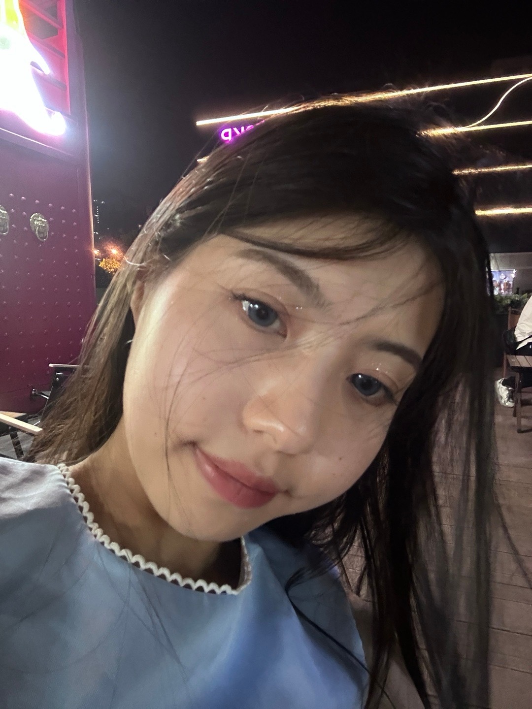 动图就是一定要点开看下行姐妹们#时尚穿搭##barbie# 发夹我喜欢呢 ​​​