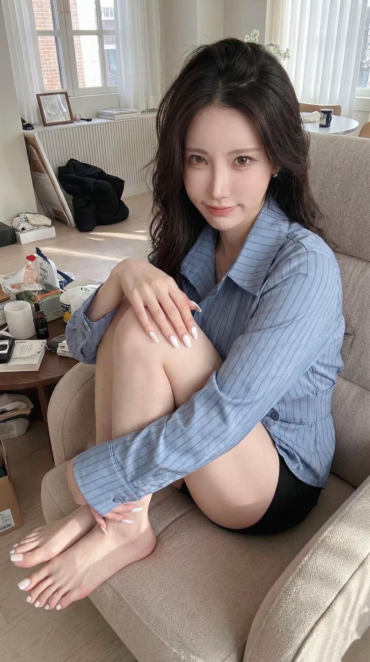 我要成为这个世界的大王，让你不再流泪。