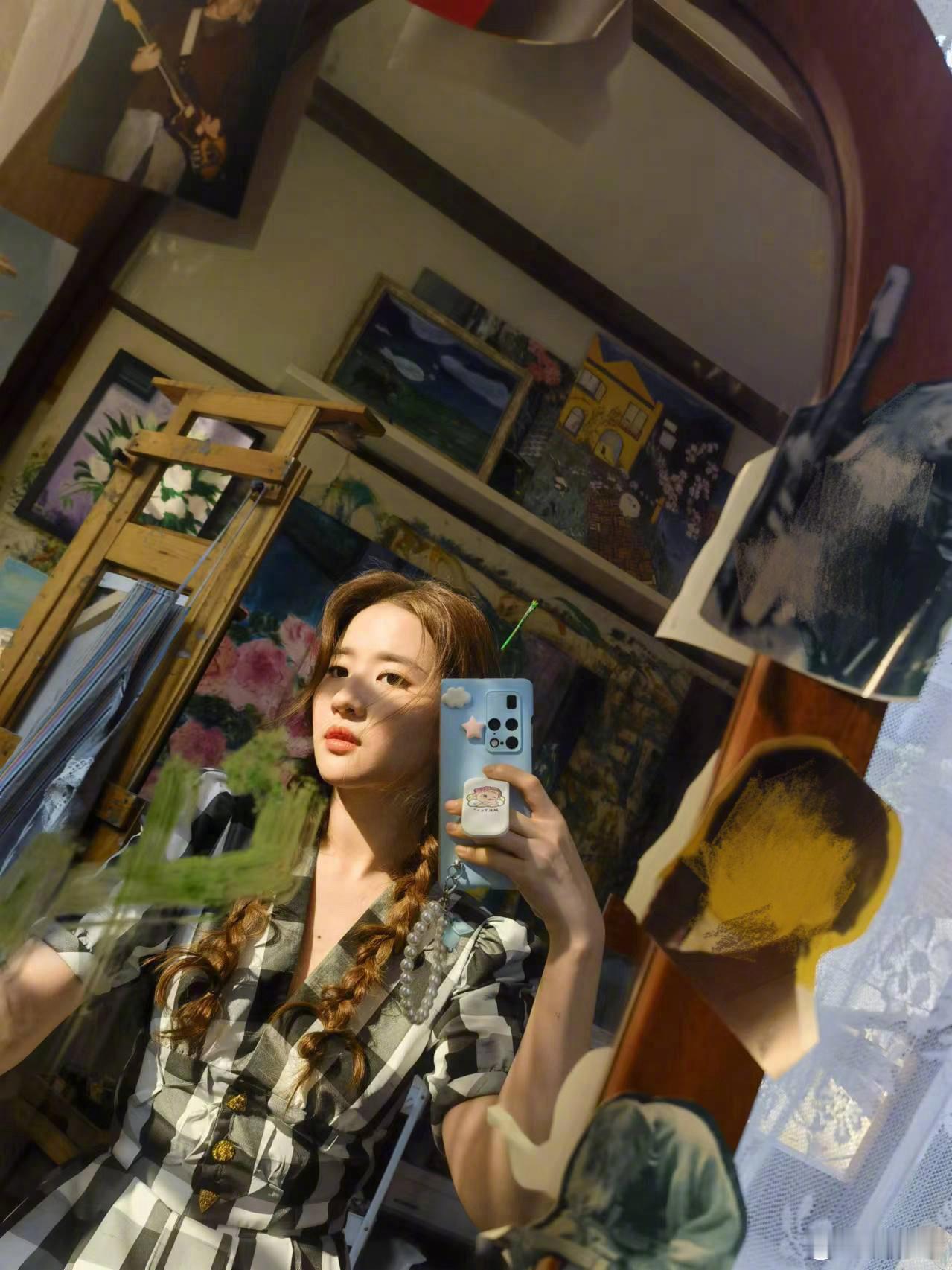 #黄亦玫到离婚都没穿上婚纱# 黄亦玫真的要离婚了，喜大普奔，做回热烈明媚的玫瑰?