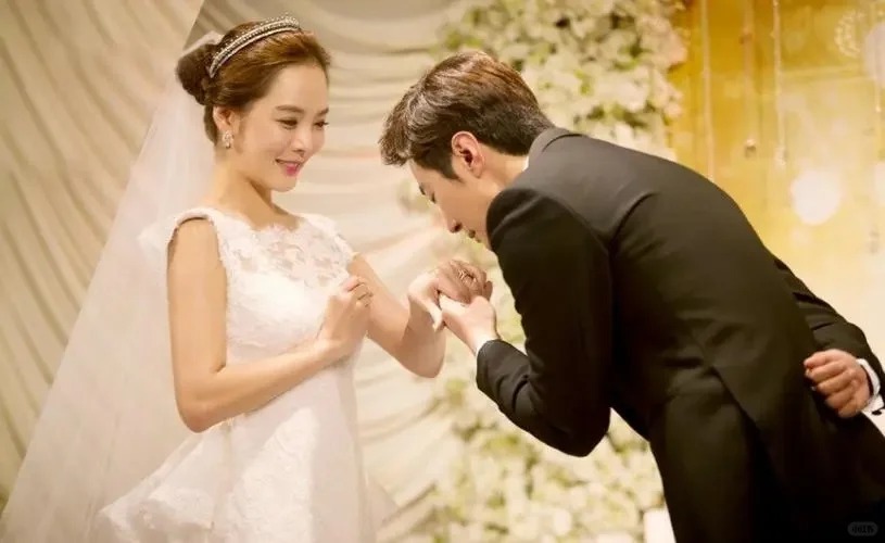 高梓淇恋情高梓淇离婚八年后再有新恋情 ​​​