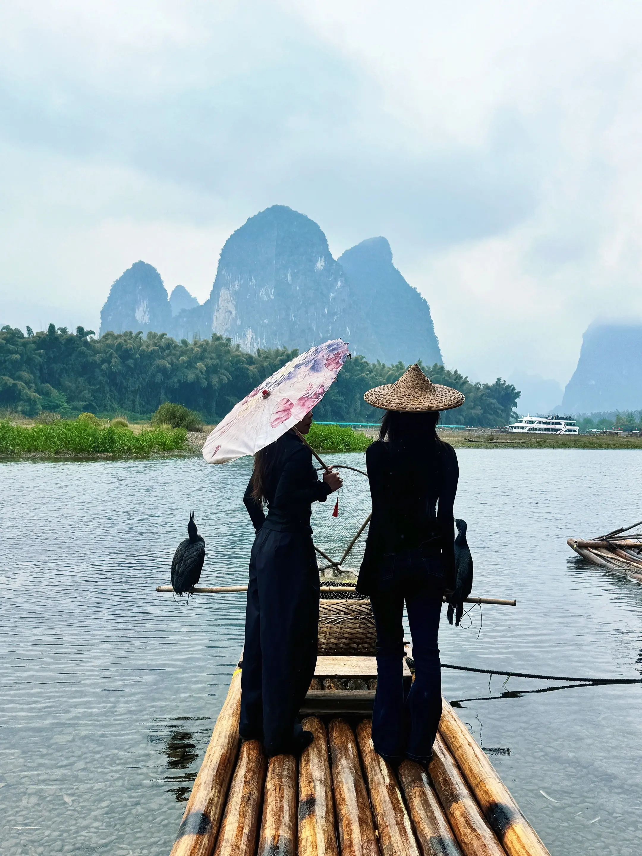 📍 𝐆𝐮𝐢 𝐋𝐢𝐧•阳朔⛰️｜漓江 走进20元RMB的世...