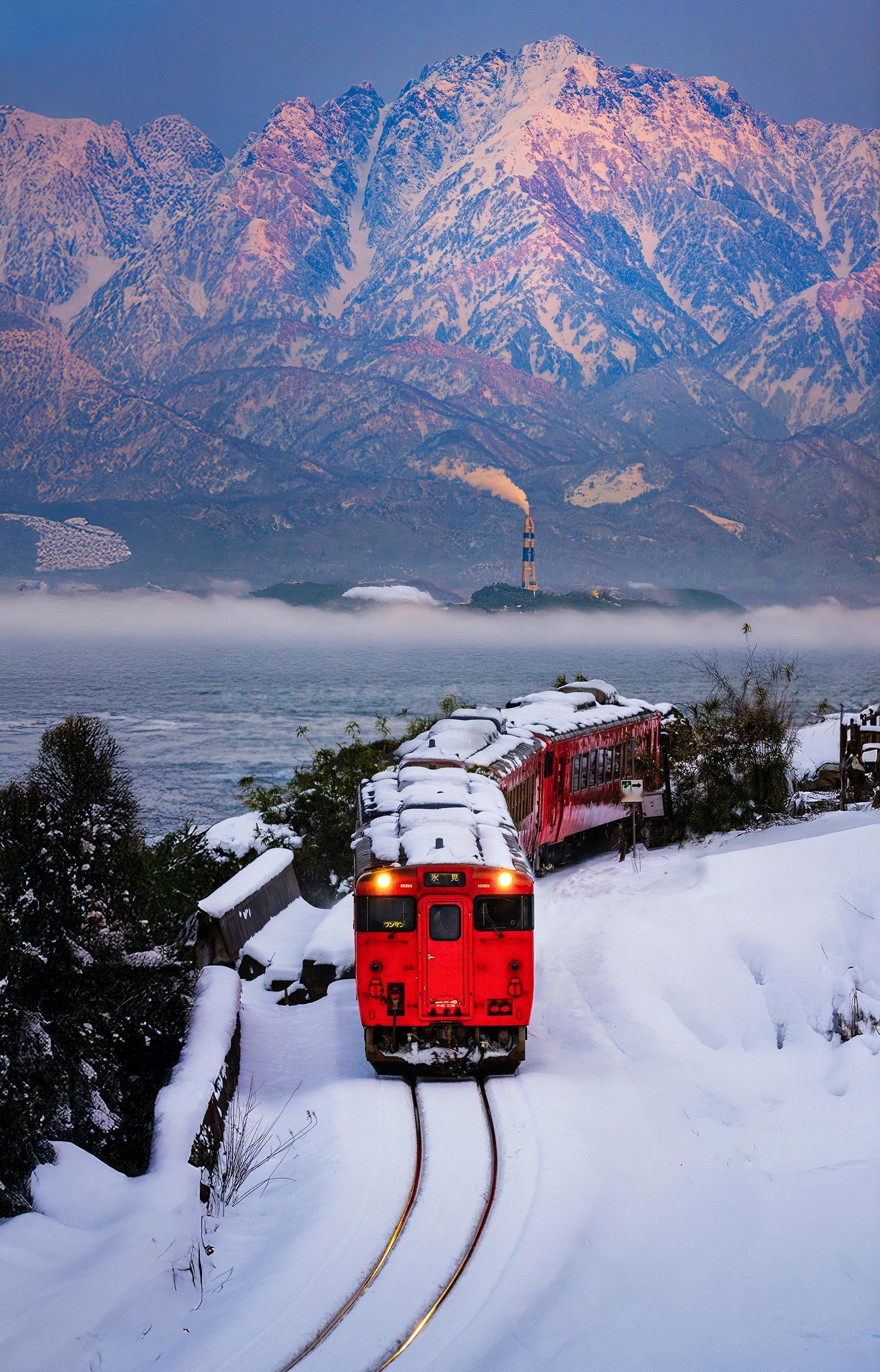 等一趟车，看一座山，恋一片海。雨晴海岸的冬，是心中限定的温柔。 
