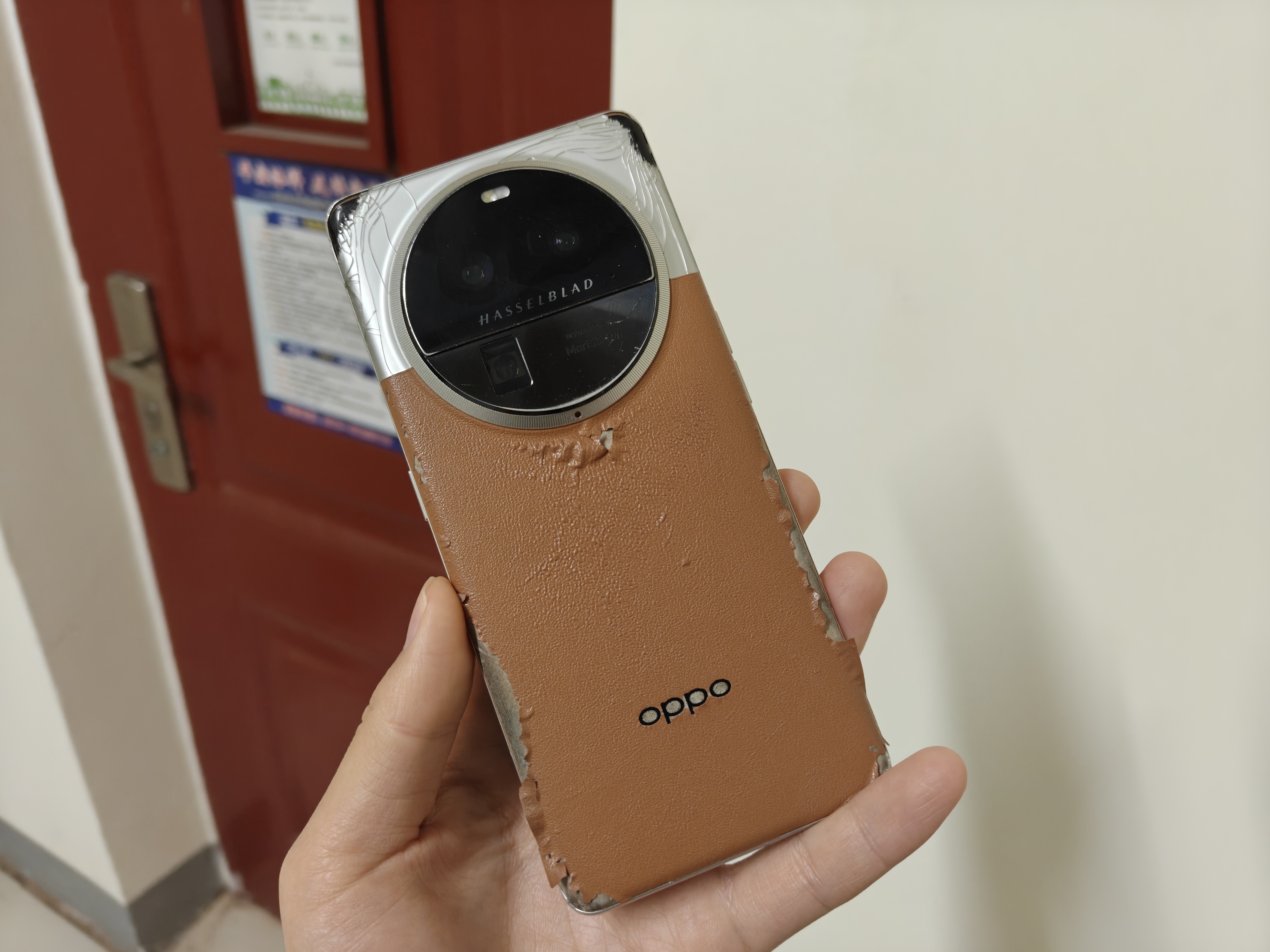 看到Find X9Ultra这个定价，我决定将继续使用的Find X6Pro乌克