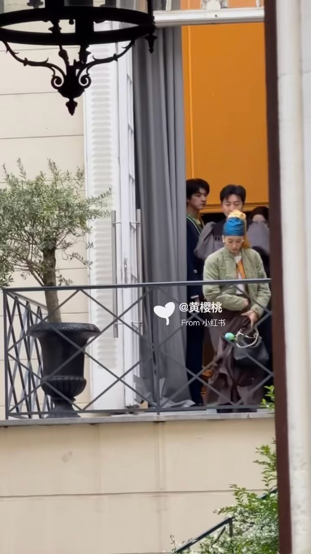 地球超新鲜世界名画造型地球超新鲜在卢浮宫cos世界名画很期待这一季的地球超新鲜了