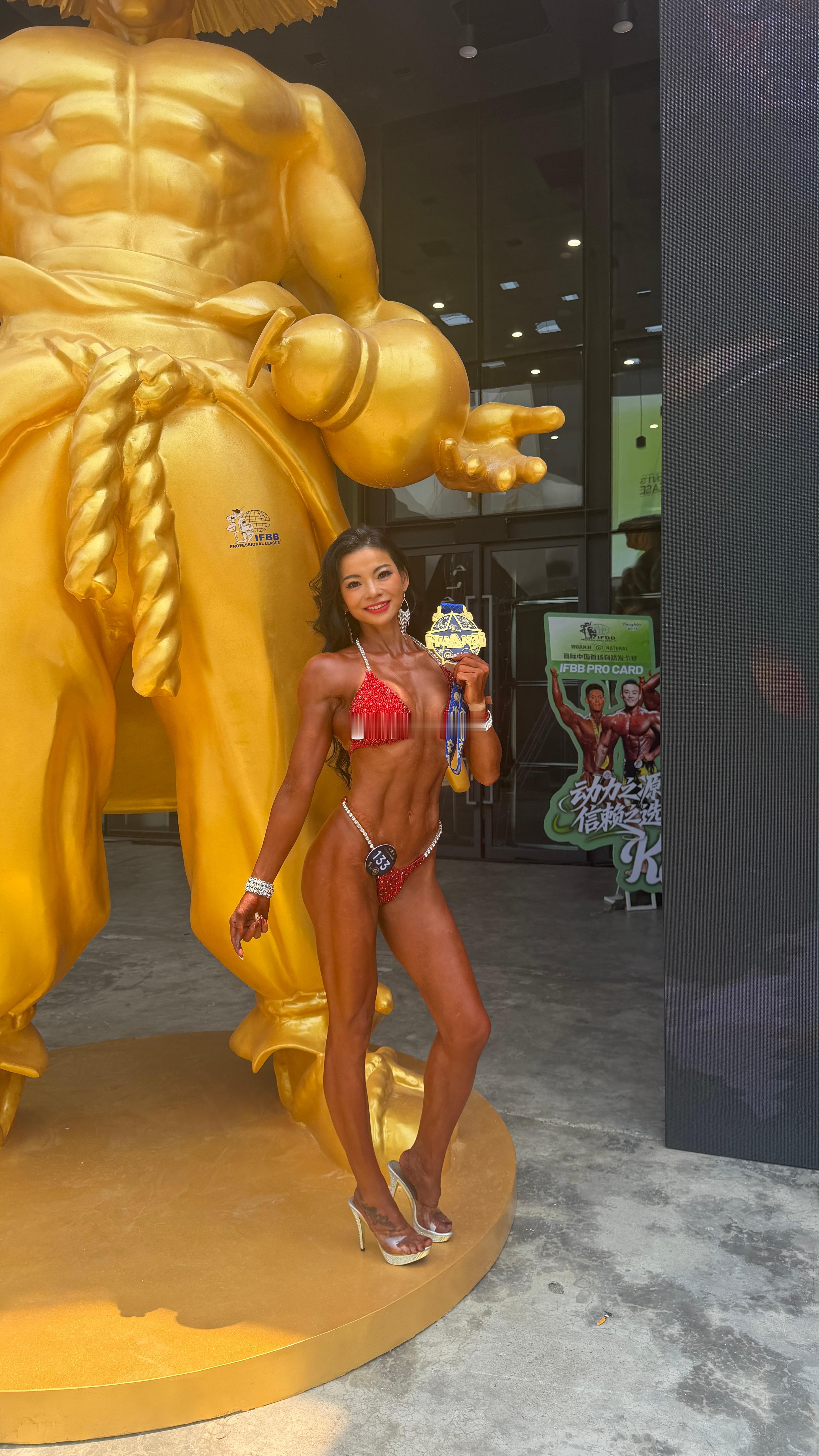 刘肥肥Fitness  间隔快一年没比赛了，今天似乎又重新找回了以前的自己，还是