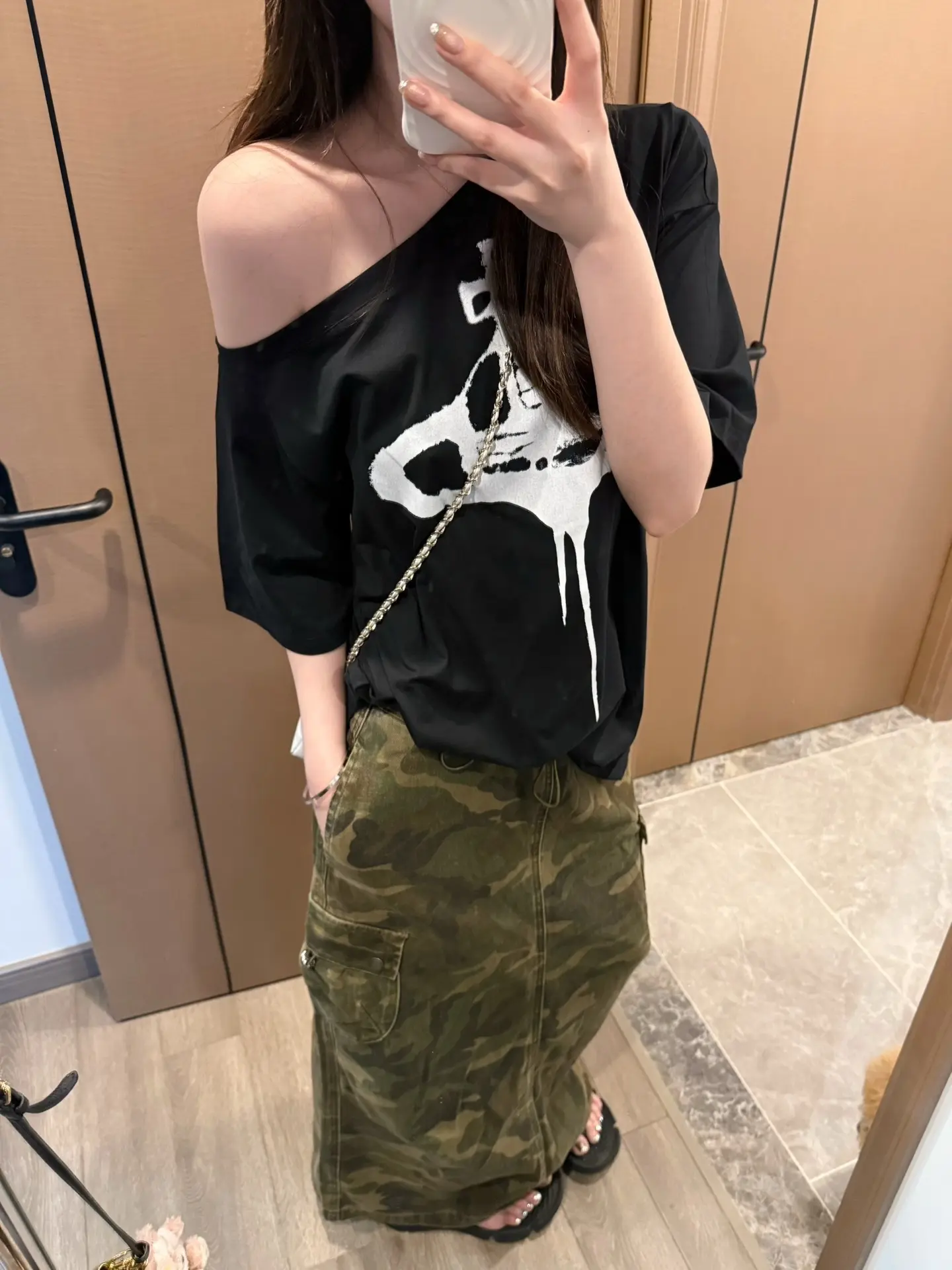 你别懂我的隐喻了 你给我滚。