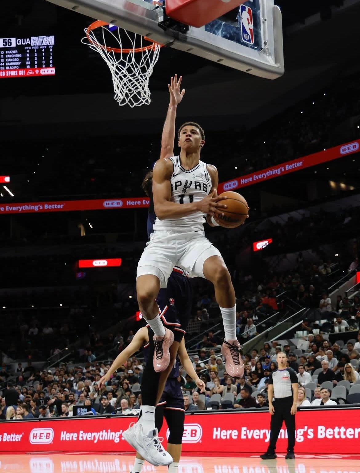 晚安马刺 慢慢的看，慢慢的悟，慢慢的尽享其中。晚安刺蜜[月亮]明天见[心]晚安心