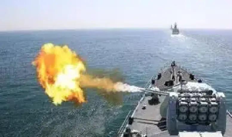 俄罗斯媒体最近抛出个硬核判断：中国要是被卷进冲突，面对一群国家的联合施压，唯一能